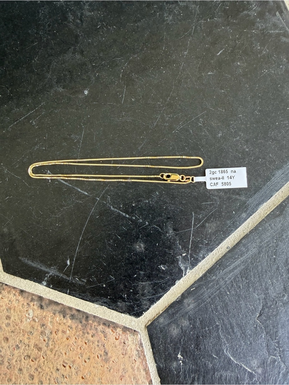 14K Yellow Gold square box Chain Necklace 16”